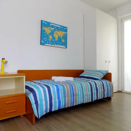 77 Apartment
